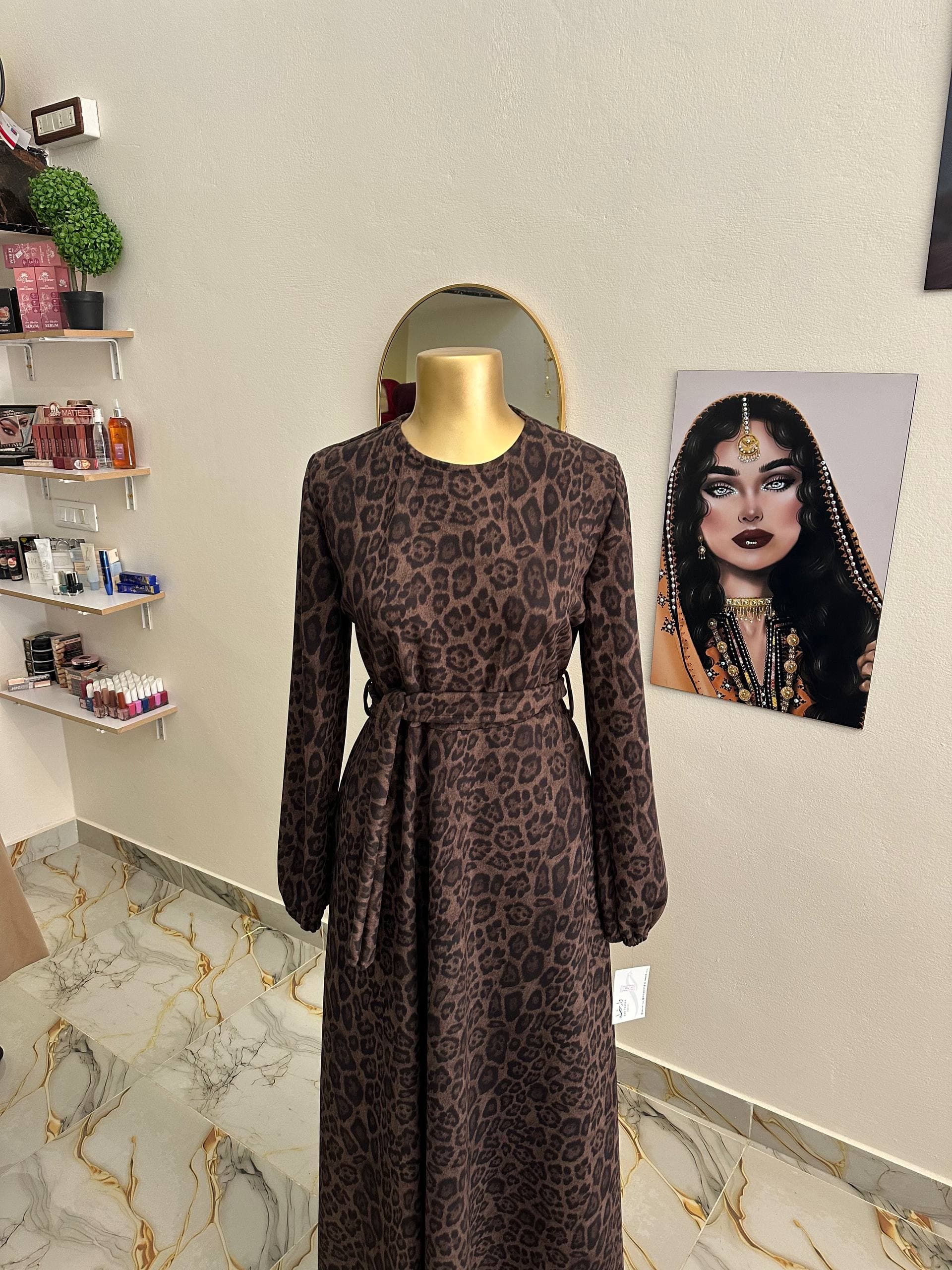 صورة منشأة DAR THARAA  دار ثراء - قسم محل ألبسة نسائي في Jdeidet Artouz 7