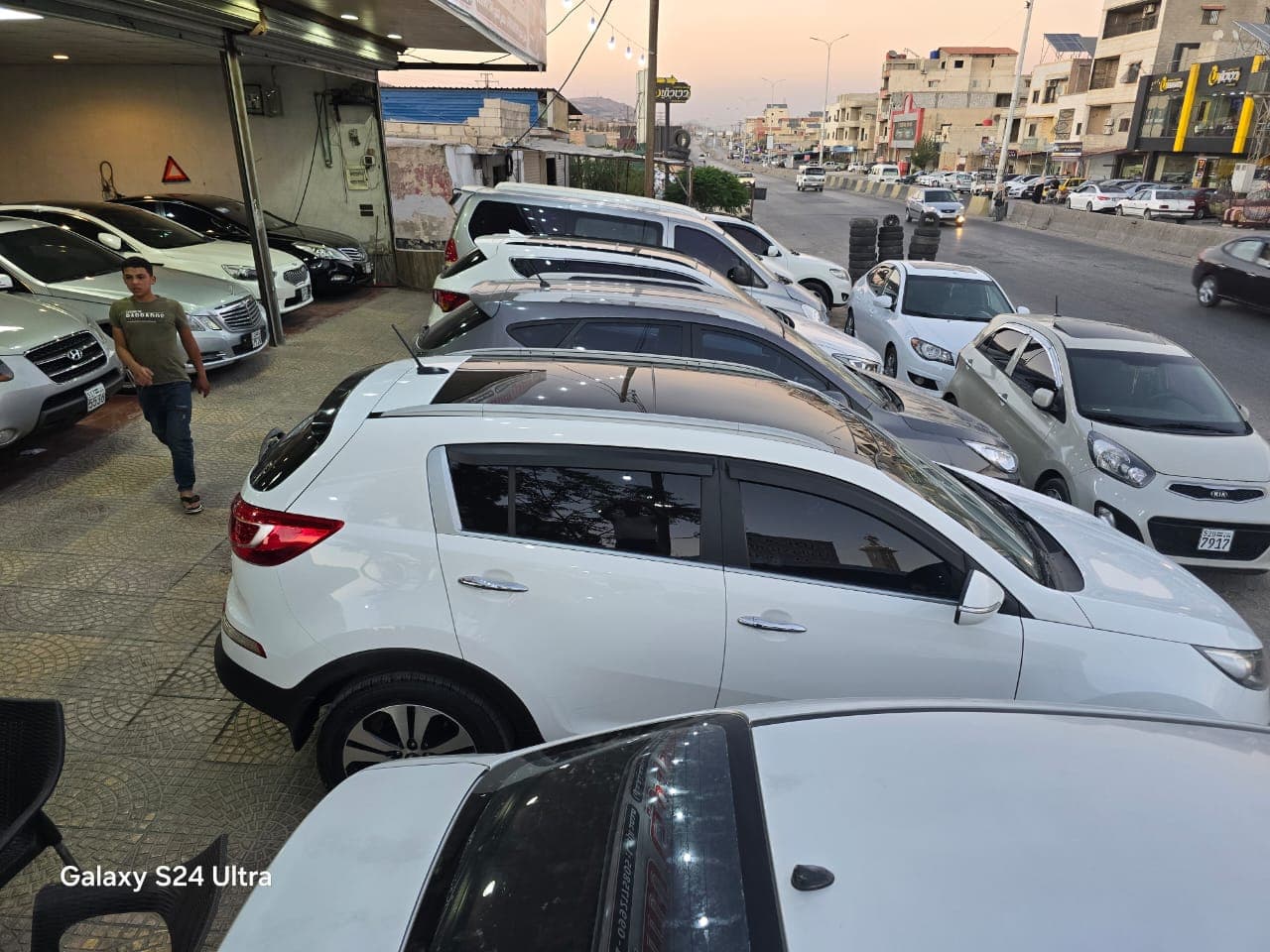 صورة منشأة معرض الشهباء - قسم معارض السيارات في Maadamiyeh 3
