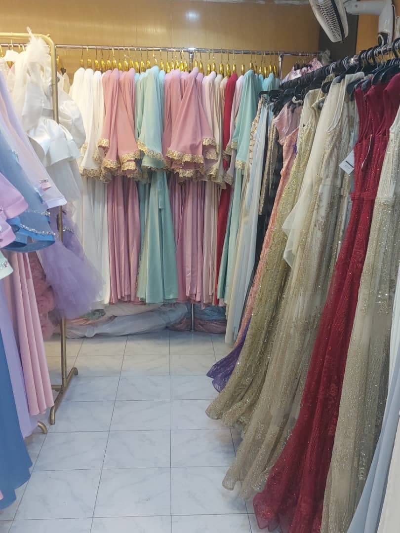صورة منشأة محل قصر العروس (ملبوسات القصيباتي) - قسم محل ألبسة نسائي في Bab Musalla 6