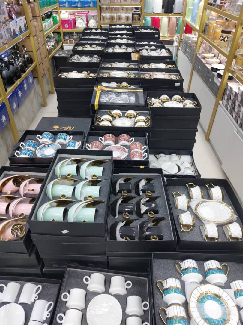 صورة منشأة النعال - قسم محل أدوات منزلية / بلاستيك في Muhajreen 3