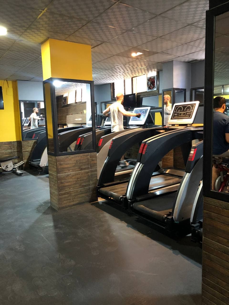 صورة منشأة Stars of power - قسم نوادي رياضية (Gym) في Jdeidet Artouz 2