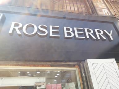 ROSE BERRY logo