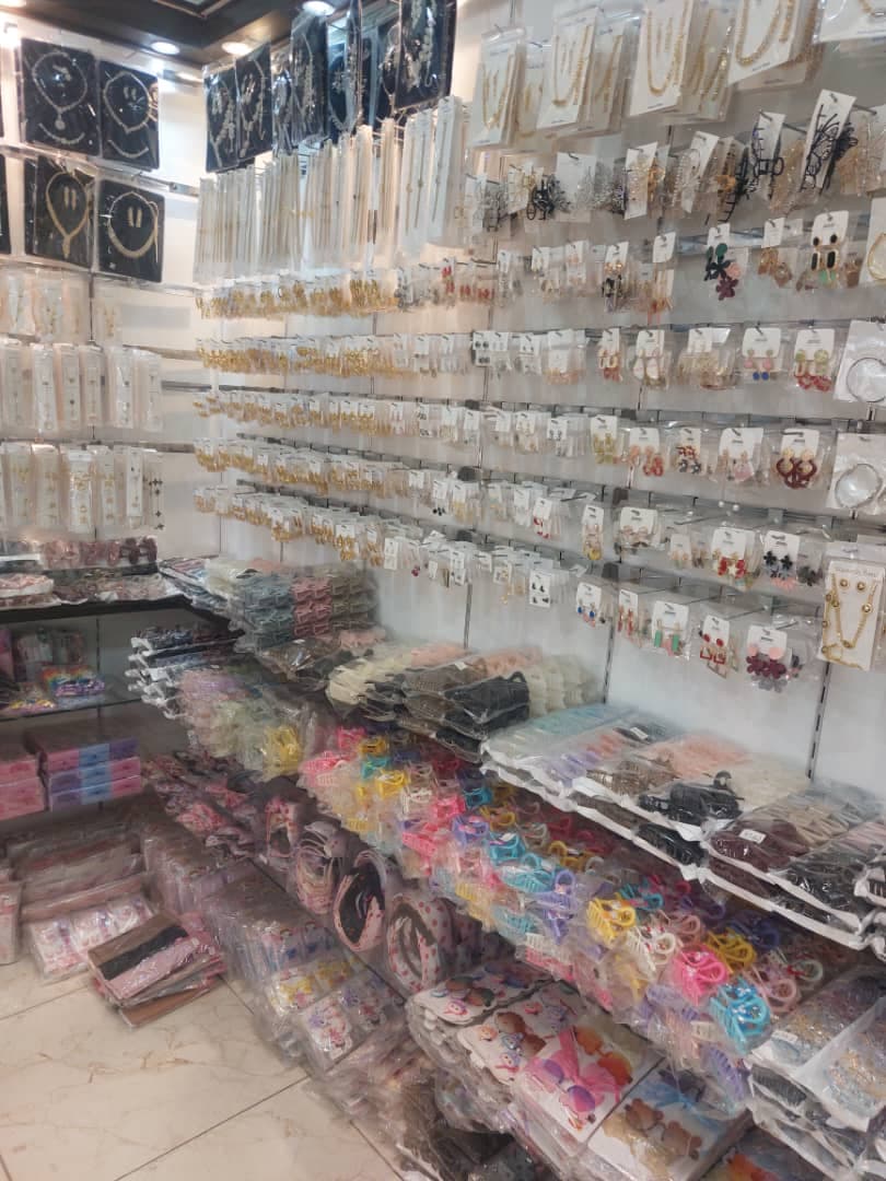 صورة منشأة محل حسان طويلة - قسم محل عطور ومواد تجميل في Old City 4