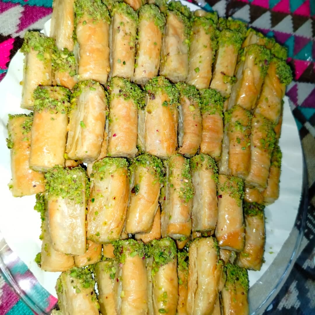صورة منشأة حلواني اخوان - قسم \ مخبز الكعك \ الحلويات في Jdeidet Artouz 6