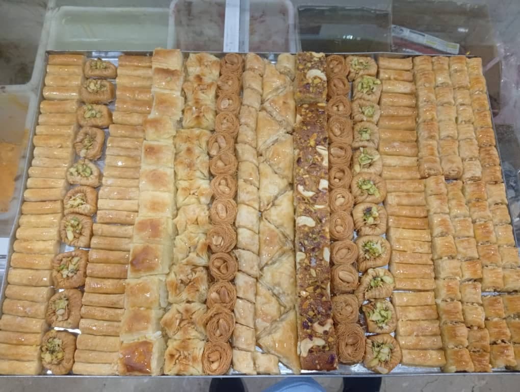 صورة منشأة حلويات النور - قسم \ مخبز الكعك \ الحلويات في Jdeidet Artouz 10