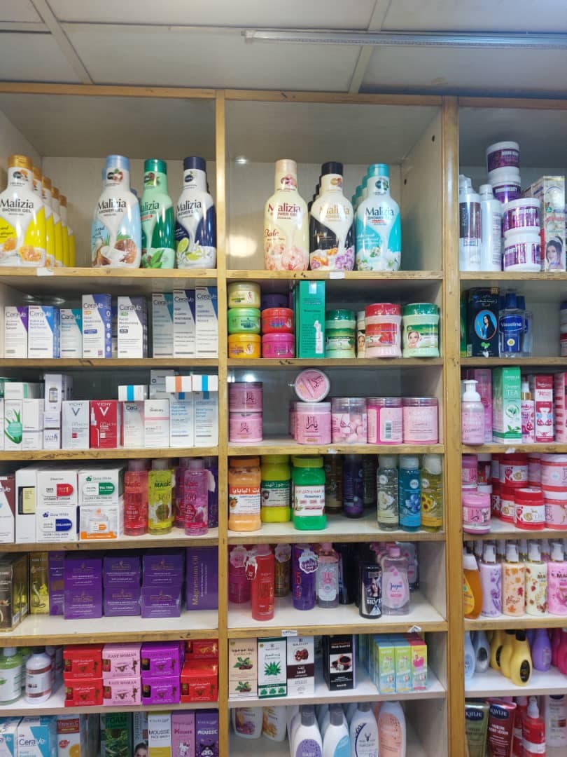 صورة منشأة الشالاتي وبكداش - قسم محل عطور ومواد تجميل في Old City 8