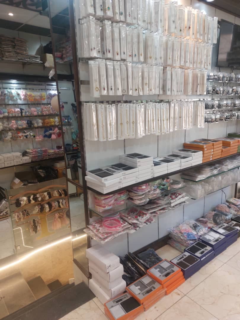 صورة منشأة محل حسان طويلة - قسم محل عطور ومواد تجميل في Old City 8